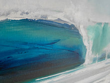 Load image into Gallery viewer, Blue Crest