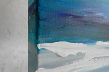 Load image into Gallery viewer, Blue Crest