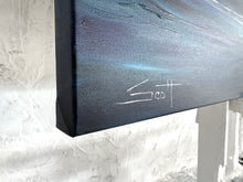 Load image into Gallery viewer, Solvere
