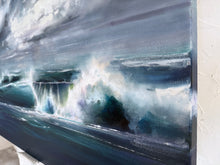 Load image into Gallery viewer, Solvere
